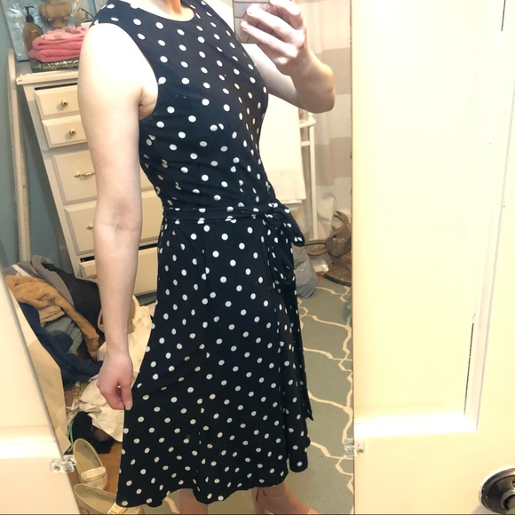 Flowy Polka Dot Dress - Picture 5 of 11